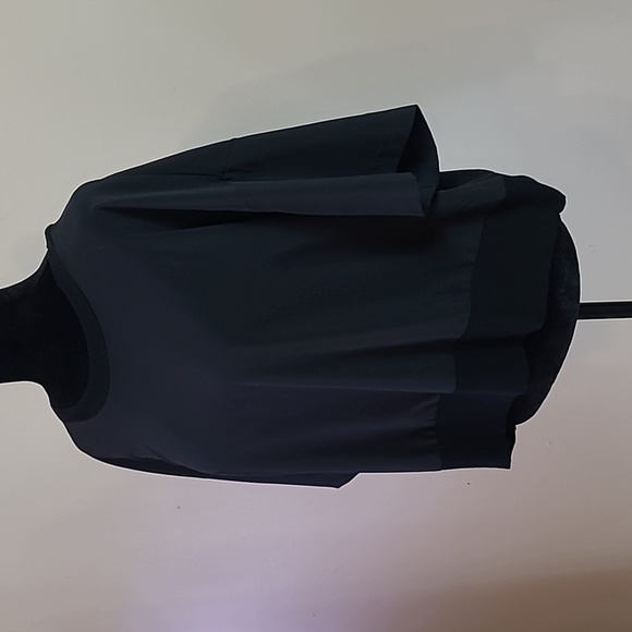 Athleta| Black Cropped Top with mixed material•••Ribbed & Silky XL - Picture 4 of 7